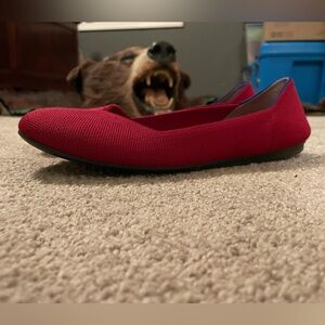 Red Rothys ballet flat in very good preowned condition. Washable and versatile.